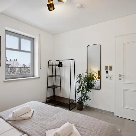 Smooth Living Lechhausen - Free Parking *